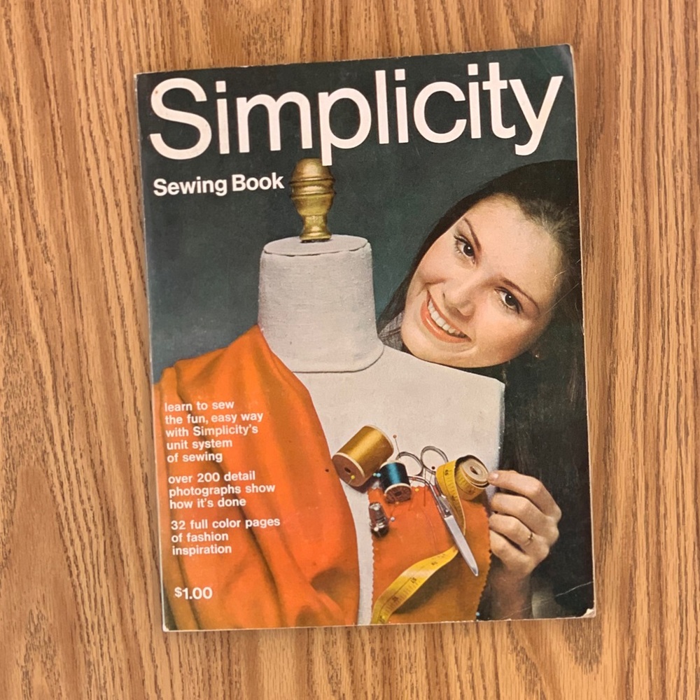 Vintage 1969 Simplicity Sewing Book